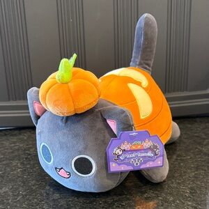 Aphmau MeeMeows Rare Plush Pumpkin Cat Stuffed Animal - Gray and Orange.